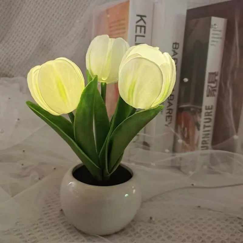 Tulips LED Chargeable Table Lamp